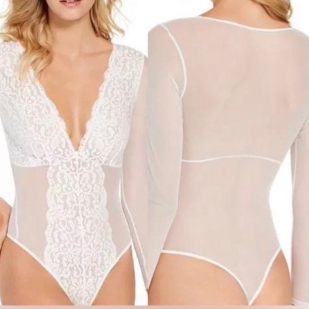 NEW INC International Concepts Long Sleeve Lace Mesh Thong Washed White Bodysuit